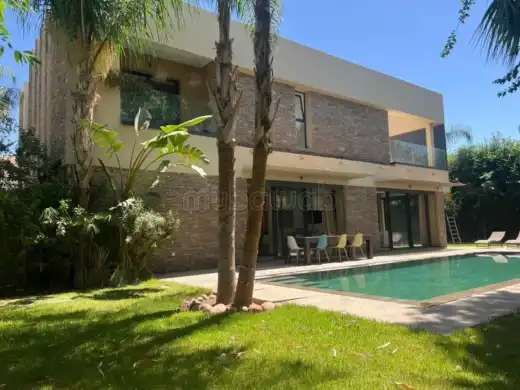 Villa 540 m² à louer à Marrakech – 3 800 DH — photo 3