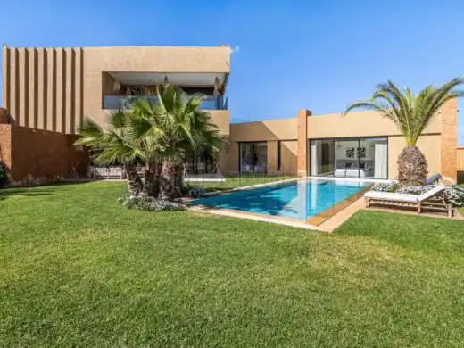 Villa 5 chambres à vendre à Marrakech – 2 080 000 DH — photo 4