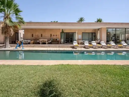 Villa 450 m² à vendre à Marrakech – 1 490 000 DH — photo 2