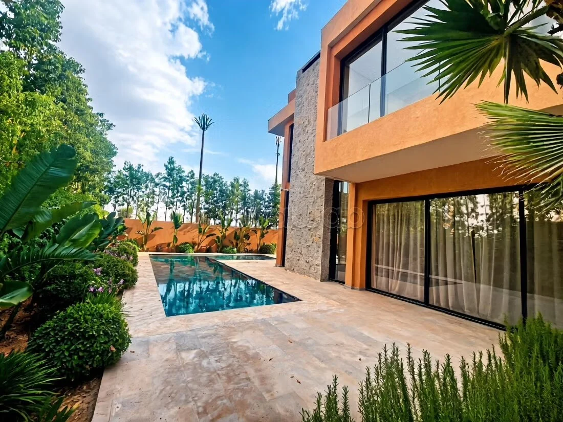 Villa 450 m² à louer à Marrakech — photo 1