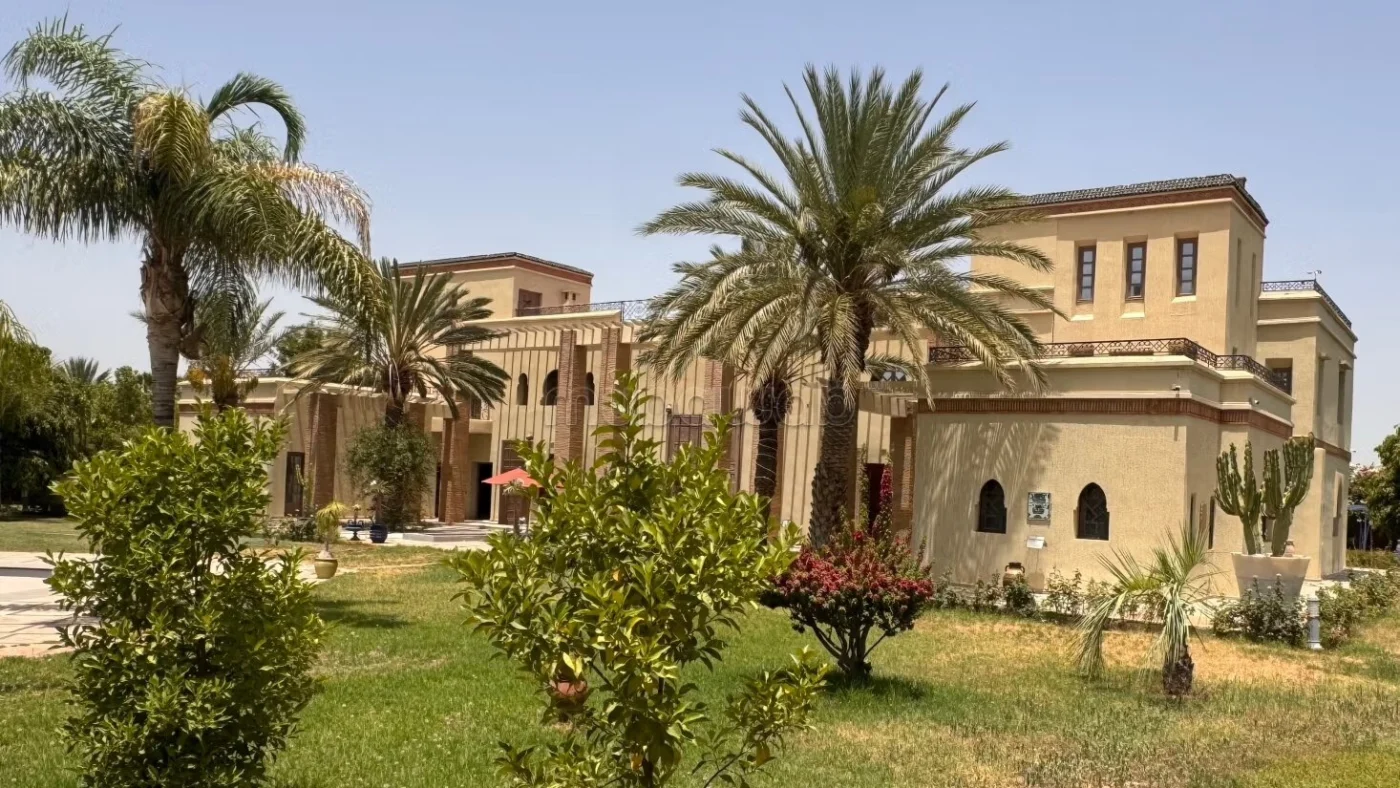 Villa 1300 m² à vendre à Marrakech – 16 000 000 DH — photo 1